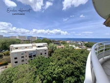 A Louer - Appartement de type 4 - Terrasse - Box - Parking - Vue mer - SCHOELCHER - Plateau Fofo