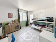 LE CRÈS – Maison familiale avec appartement indépendant, piscine et revenu locatif