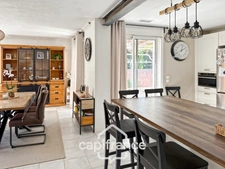 LE CRÈS – Maison familiale avec appartement indépendant, piscine et revenu locatif