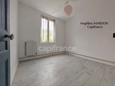 Maison de ville familiale T7 de 139 m² à Bolbec (5 à 6 chambres) avec cour et atelier