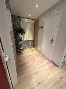 Spécial Investisseur : Maison de ville en mono-propriété (0 syndic), Rénovation Totale, DPE B - Colocation 7 ch + Studio indépendant) 