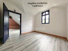 Maison de ville familiale T7 de 139 m² à Bolbec (5 à 6 chambres) avec cour et atelier