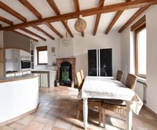 VERCHAIN-MAUGRÉ – CORPS DE FERME RÉNOVÉ – 178 m² – TERRAIN 1 382 m² – DÉPENDANCES & GRANGE