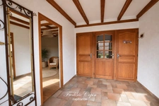 VERCHAIN-MAUGRÉ – CORPS DE FERME RÉNOVÉ – 178 m² – TERRAIN 1 382 m² – DÉPENDANCES & GRANGE