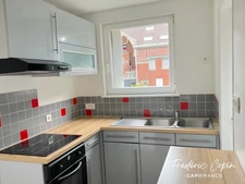 Appartement T3 traversant – 55 m² avec loggia – Idéal investisseurs ou colocation étudiante – Lille secteur Eurasanté