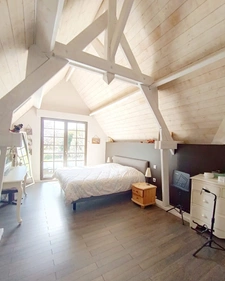 A charming family home in the heart of Montreuil, a City of Art and History