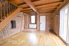 VERCHAIN-MAUGRÉ – CORPS DE FERME RÉNOVÉ – 178 m² – TERRAIN 1 382 m² – DÉPENDANCES & GRANGE