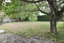 VERCHAIN-MAUGRÉ – CORPS DE FERME RÉNOVÉ – 178 m² – TERRAIN 1 382 m² – DÉPENDANCES & GRANGE
