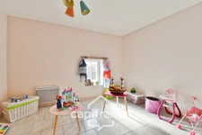 Maison à vendre 5 pièces ASNIERES LA GIRAUD (17) avec jardin, dépendances et garages