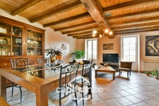 Maison à vendre 5 pièces ASNIERES LA GIRAUD (17) avec jardin, dépendances et garage