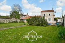 Maison à vendre 5 pièces TORXE (17) avec jardin clos de 1000m², garage et atelier