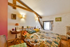 Character house for sale, 12 rooms, SAINT SEVERIN SUR BOUTONNE (17) on 4500m² of wooded land