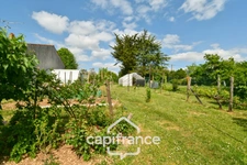 Maison à vendre de plain pied 5 pièces SAINT JEAN D'ANGELY (17) sur une parcelle de 1012m²