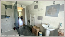 House for sale in Varaize (17), 6 rooms, 4 bedrooms, on 1500m² of enclosed garden with garage