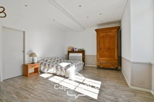 Maison à vendre 10 pièces BIGNAY (17), proche ST JEAN D'ANGELY et ses commerces, avec jardin, piscine et garage