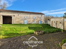 7-room property for sale in SAINT PARDOULT (17) on over 2 hectares of land