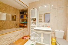 Maison à vendre 5 pièces ASNIERES LA GIRAUD (17) avec jardin, dépendances et garage