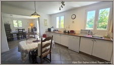 House for sale in Varaize (17), 6 rooms, 4 bedrooms, on 1500m² of enclosed garden with garage