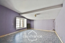 House for sale 3 rooms with garage in SAINT JEAN D'ANGELY (17)