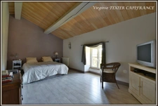 House for sale 10 rooms VILLENEUVE LA COMTESSE (17) on 4800 m² of land with outbuildings
