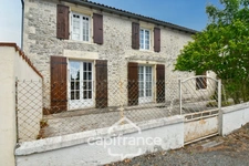 Stone house for sale, 6 rooms, SAINT PARDOULT (17), with garage and workshop