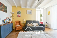 Maison rénovée à vendre 4 pièces SAINT JEAN D'ANGELY (17) avec atelier, cour et jardin potager de 421m²