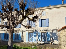 7-room property for sale in SAINT PARDOULT (17) on over 2 hectares of land