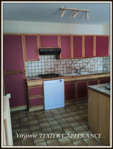 Maison à vendre 4 pièces SAINT JEAN D'ANGELY (17) avec jardin et garage