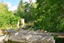 Character house for sale, 12 rooms, SAINT SEVERIN SUR BOUTONNE (17) on 4500m² of wooded land