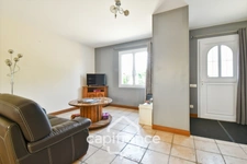 Single-storey house for sale, 4 rooms, ANNEZAY (17) with garages and enclosed garden of 1145m²