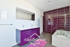 Maison à vendre 10 pièces BIGNAY (17), proche ST JEAN D'ANGELY et ses commerces, avec jardin, piscine et garage