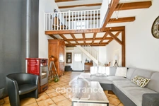 Maison à vendre 10 pièces BIGNAY (17), proche ST JEAN D'ANGELY et ses commerces, avec jardin, piscine et garage