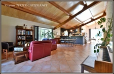 House for sale 10 rooms VILLENEUVE LA COMTESSE (17) on 4800 m² of land with outbuildings