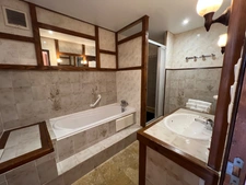 Dpt Côte d'Or (21), for sale near BEAUNE property P34 of 1458 m²  