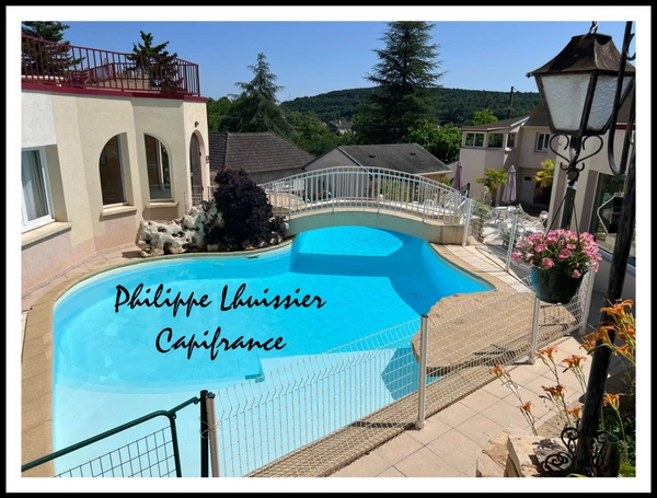 Dpt Côte d'Or (21), à vendre proche de BEAUNE propriete P34 de 1458 m²  
