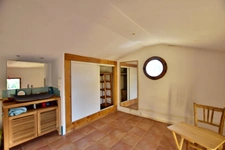 PUGET VILLE (83) - CABANON DE 32M² SUR PARCELLE DE 5748M²
