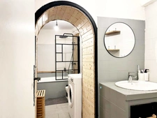 TOULON (83) - EMPLACEMENT IDEAL CENTRE VILLE – APPARTEMENT 2 PIECES DE 51 M² PLEIN DE CHARME ET DE CACHET - INVESTISSEMENT OU RESIDENCE PRINCIPALE