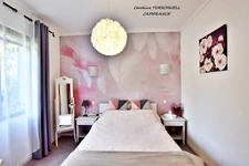 CUERS - PROVENCAL MAS STYLE VILLA 7 ROOMS INCLUDING 4 BEDROOMS AND 1 OFFICE - HUGE GARAGE - LARGE STORAGE - LANDSCAPED GARDEN 2272 M² WITH SWIMMING POOL, JACUZZI AND POOL HOUSE