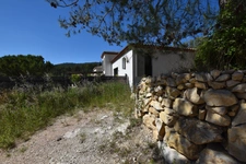 SOLLIES TOUCAS (83) - FAVORITE HOUSE OF 150 M² WITH 6 ROOMS - STUNNING VIEW - UNUSUAL, BRIGHT AND QUIET