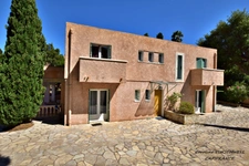 CAVALAIRE SUR MER (83) - PROPRIETE UNE MAISON DE 205 M² (EN 2 APPARTEMENTS) + T2 DE 33 M² - PISCINE AU SEL - TERRAIN DE 1500 M² CLOS ET PAYSAGE - 