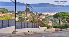 CAVALAIRE SUR MER (83) - PROPRIETE SANS TRAVAUX AVEC PISCINE - 1 MAISON PRINCIPALE ET 1 APPARTEMENT LOFT