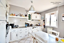 Jolie Propriété à vendre 5 pièces SOLLIES PONT (83)