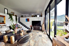 SOLLIES TOUCAS (83) - FAVORITE HOUSE OF 150 M² WITH 6 ROOMS - STUNNING VIEW - UNUSUAL, BRIGHT AND QUIET