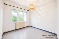 LA SEYNE SUR MER (83) - 1 MAISON DE 2 APPARTEMENTS - 190M² - 1,5KM DU PORT - 3KM DES SABLETTES