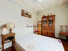 Maison à vendre 4 pièces LHOMME (72)-Maison de plain-pied à réinventer – Petit prix, emplacement idéal au cœur de Lhomme !