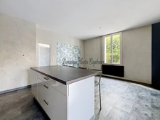  PONCÉ-SUR-LE-LOIR (72340)– 4 CHAMBRES, ESPACE INDÉPENDANT, GARAGE ET DÉPENDANCE- JARDIN – PRÊTE À VIVRE