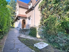  LA CHARTRE SUR LE LOIR (72), House 119m² for sale - 5 rooms - terrace - double garage - garden and meadow