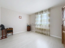  BONNEVEAU (41)-Maison à vendre 5 pièces-117m²- sous-sol- garage- jardin- terrain avec box à chevaux
