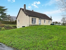  BONNEVEAU (41)-Maison à vendre 5 pièces-117m²- sous-sol- garage- jardin- terrain avec box à chevaux