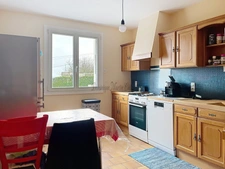  BONNEVEAU (41)-Maison à vendre 5 pièces-117m²- sous-sol- garage- jardin- terrain avec box à chevaux